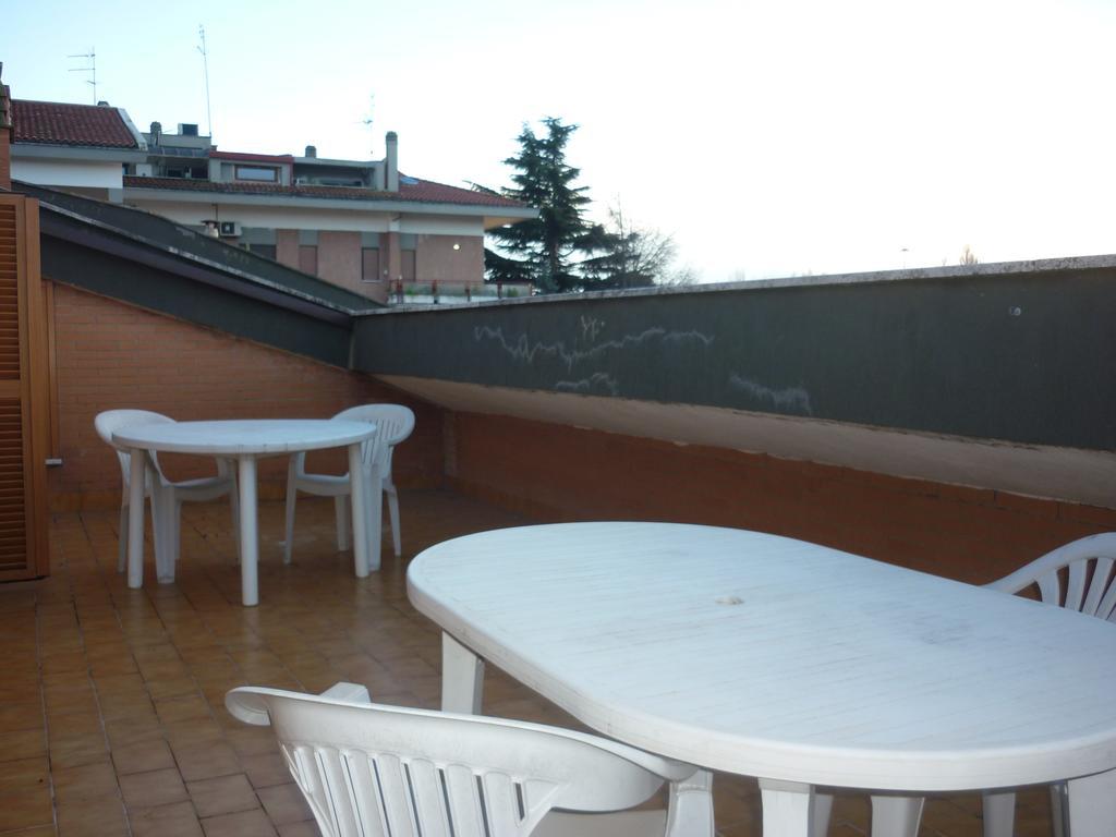 Eur Nir Residence Рим Стая снимка